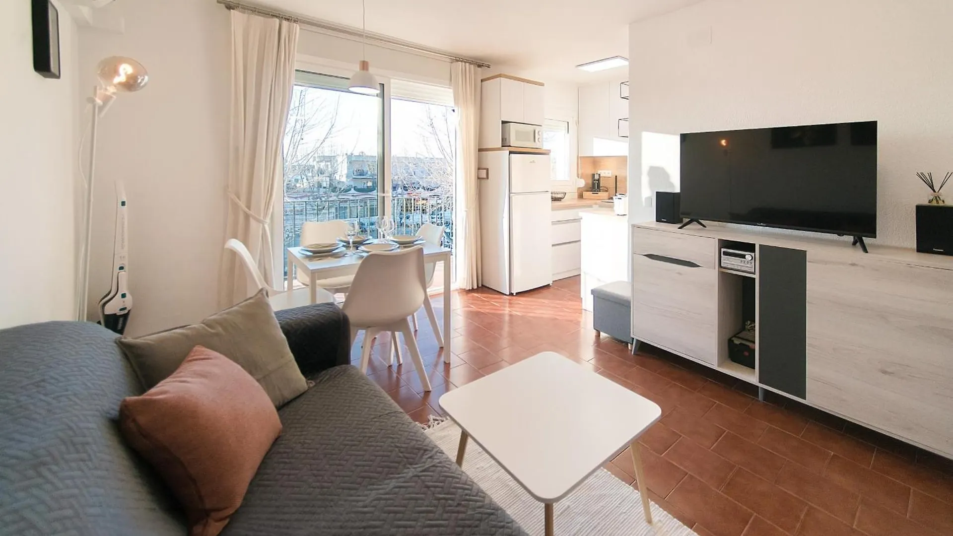 Welcs Apartamento 222 Emp Con Terraza Empuriabrava